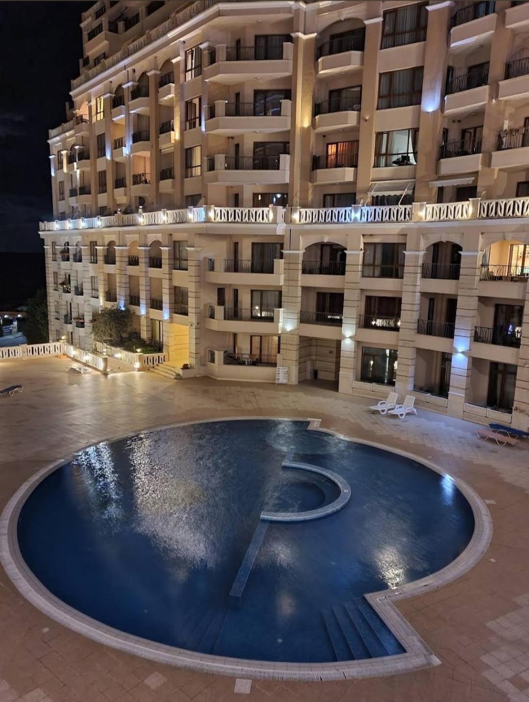 Cabacum Beach Residence Апартамент Голубая Лагуна Varna Buitenkant foto